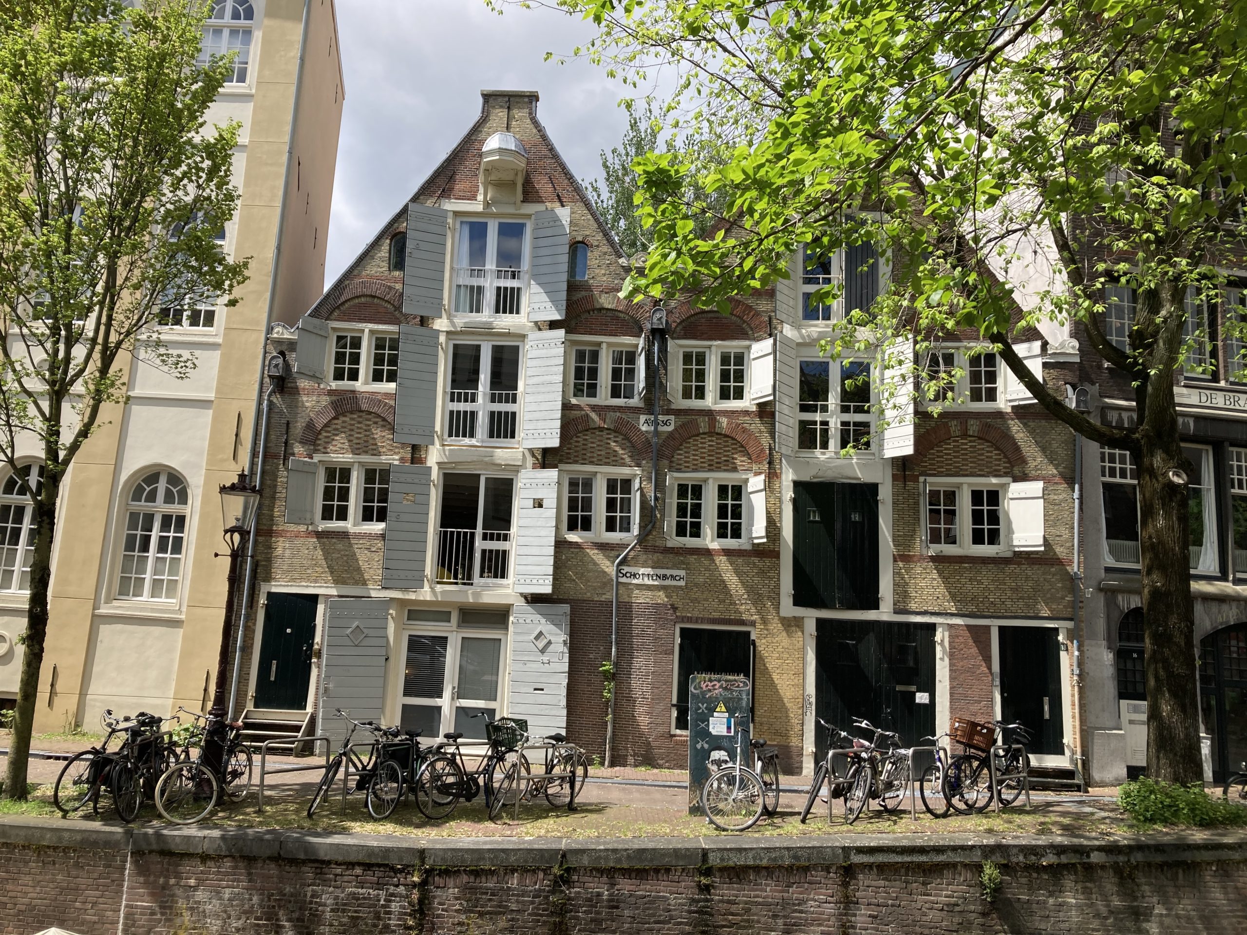 De Schottenburch, het oudste pakhuis van Amsterdam